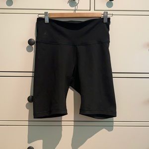 Black Old Navy Bermuda Biker Shorts